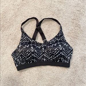 Victoria’s Secret Sport Black & Gray Sports Bra 32C